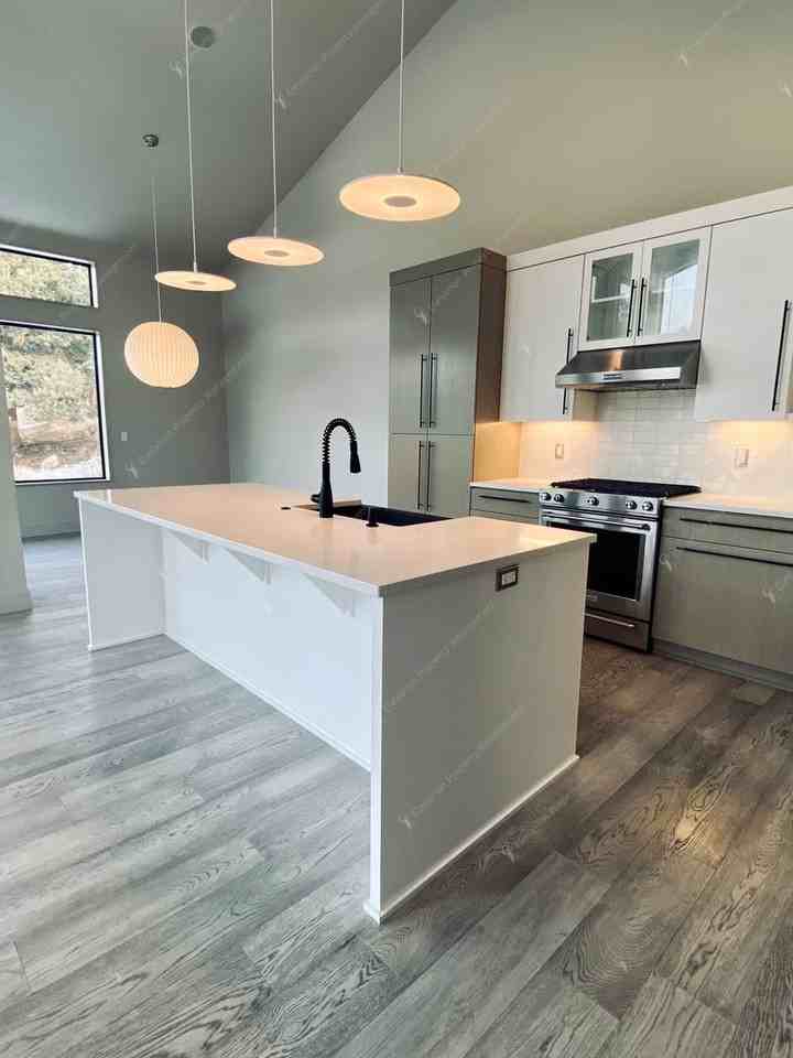 2265 Nw Putnam Rd - Photo 7 of 48