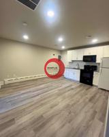 featured image of 556 Main St