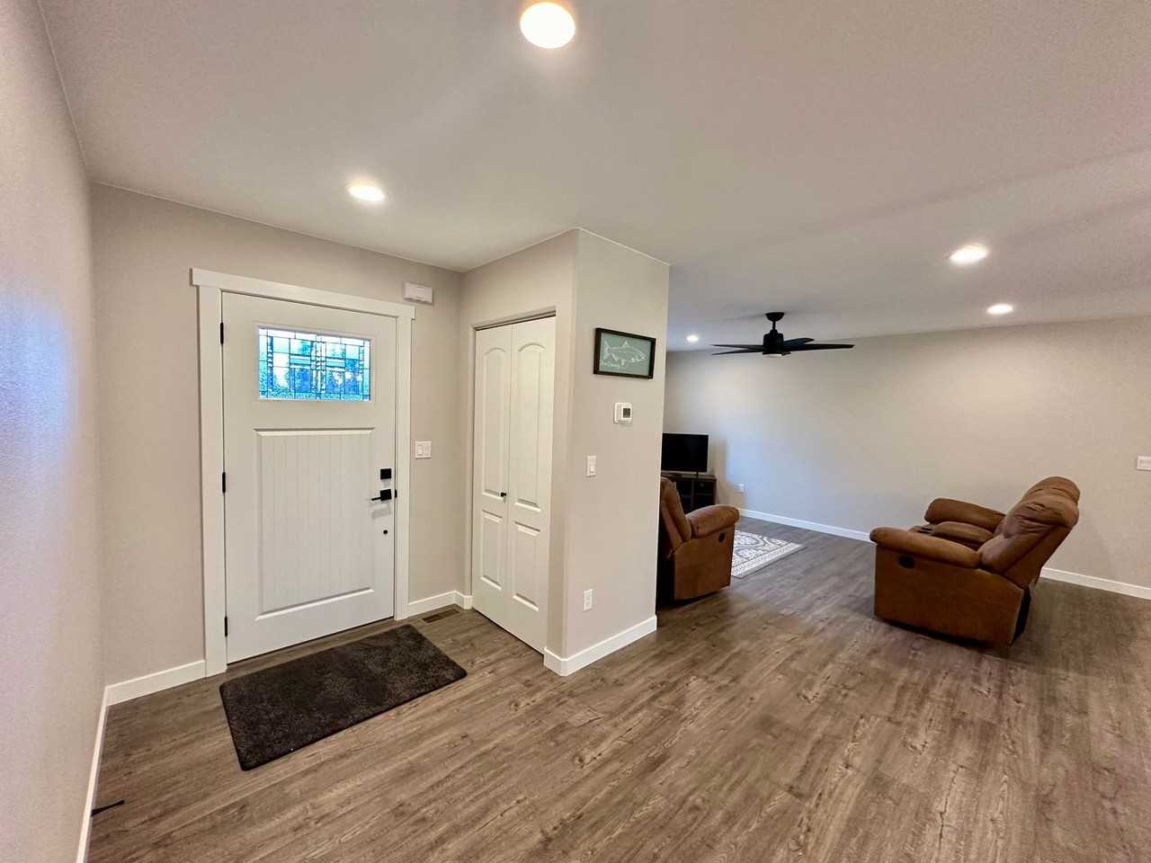 748 Cahill Ln - Photo 6 of 13