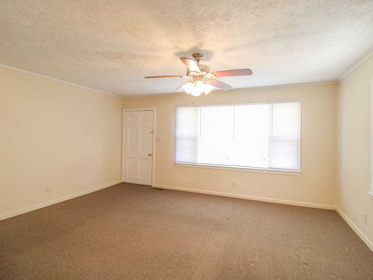 116 Shannon St - Photo 4 of 23