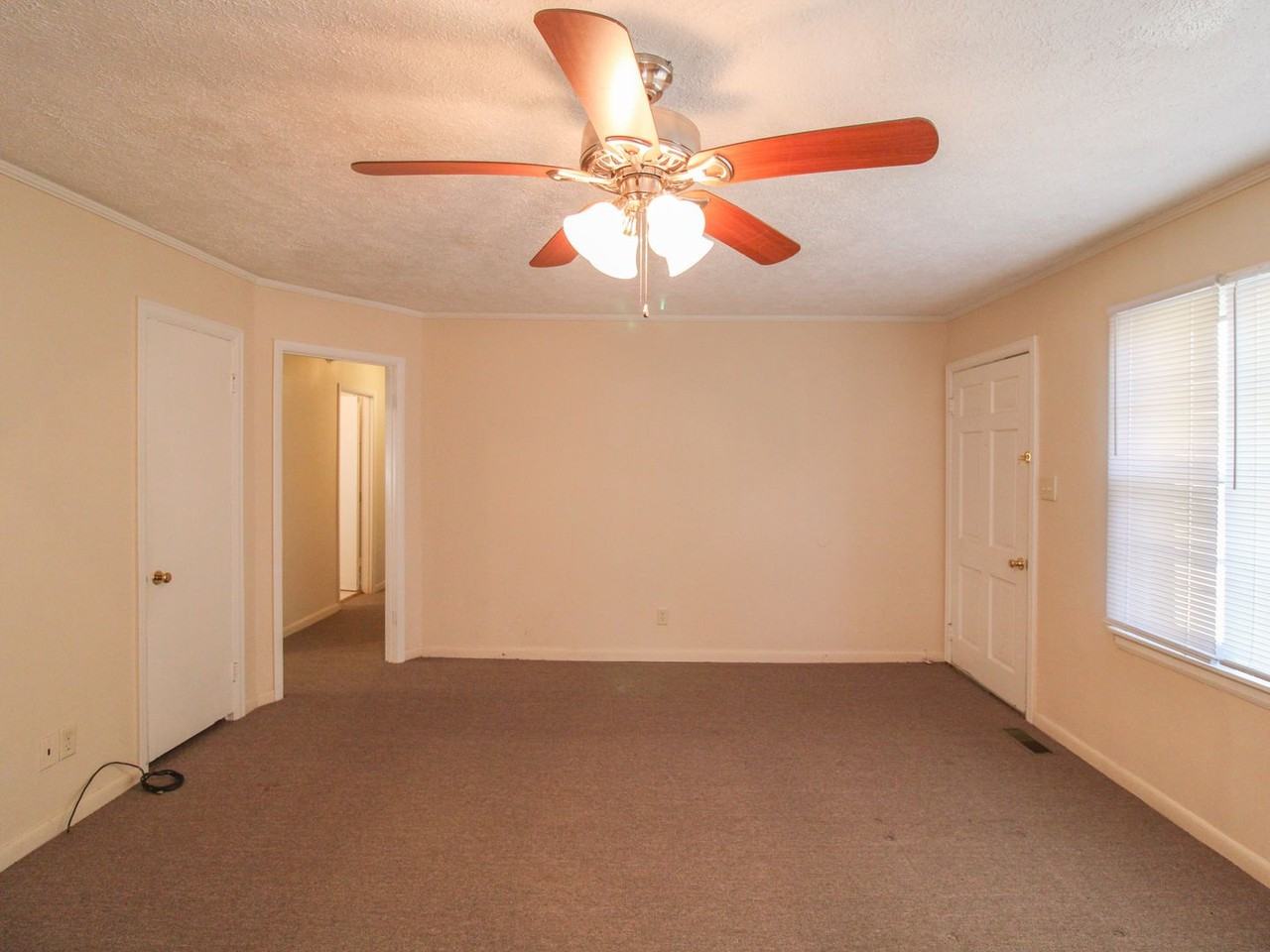 116 Shannon St - Photo 6 of 23