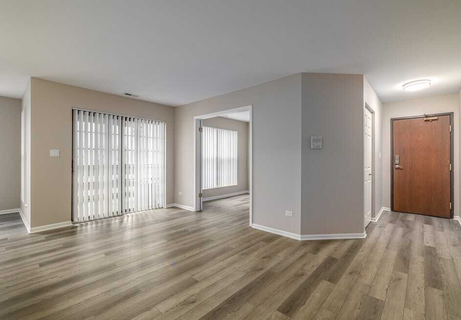 Clover Ridge East Apartments - Photo 4 of 22