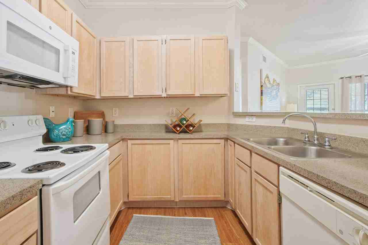 Escalante - Photo 4 of 29