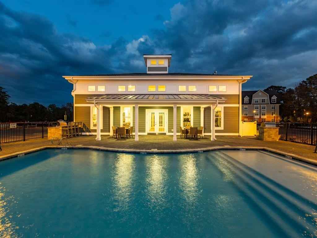 Westport Apartments - Photo 4 of 23