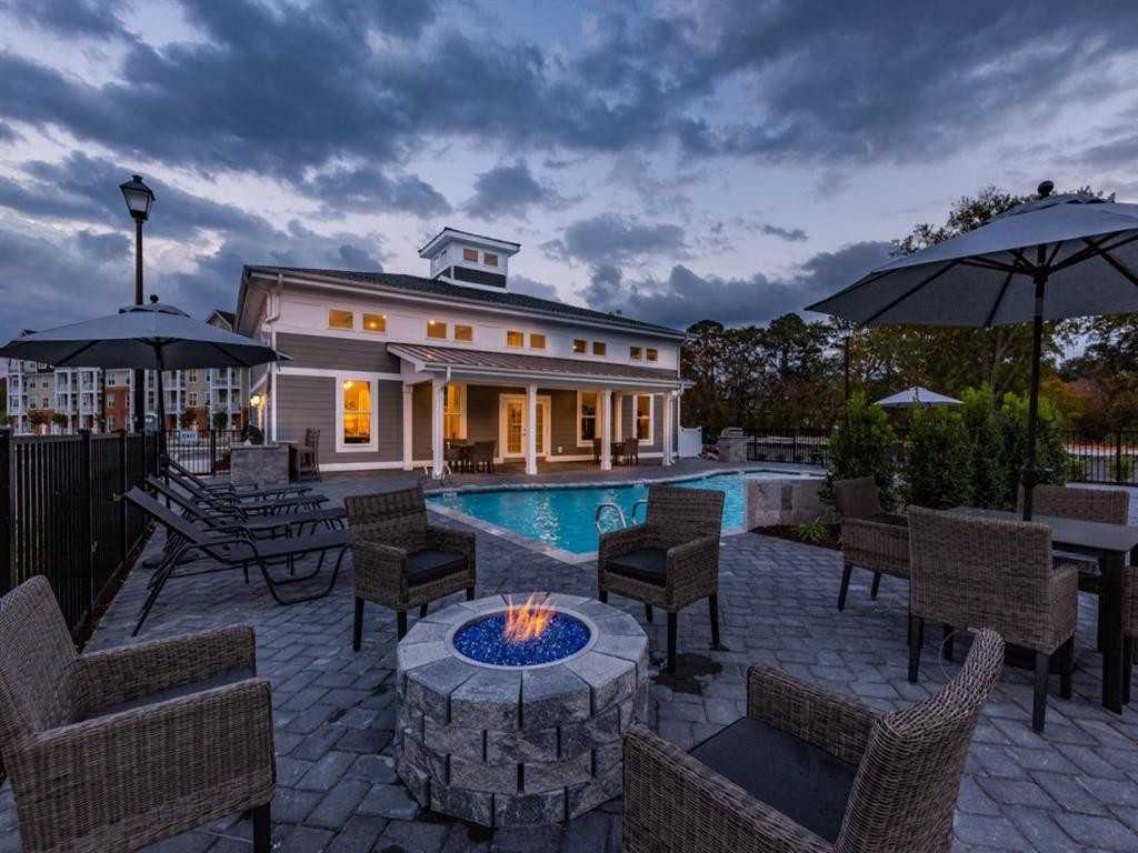 Westport Apartments - Photo 6 of 23