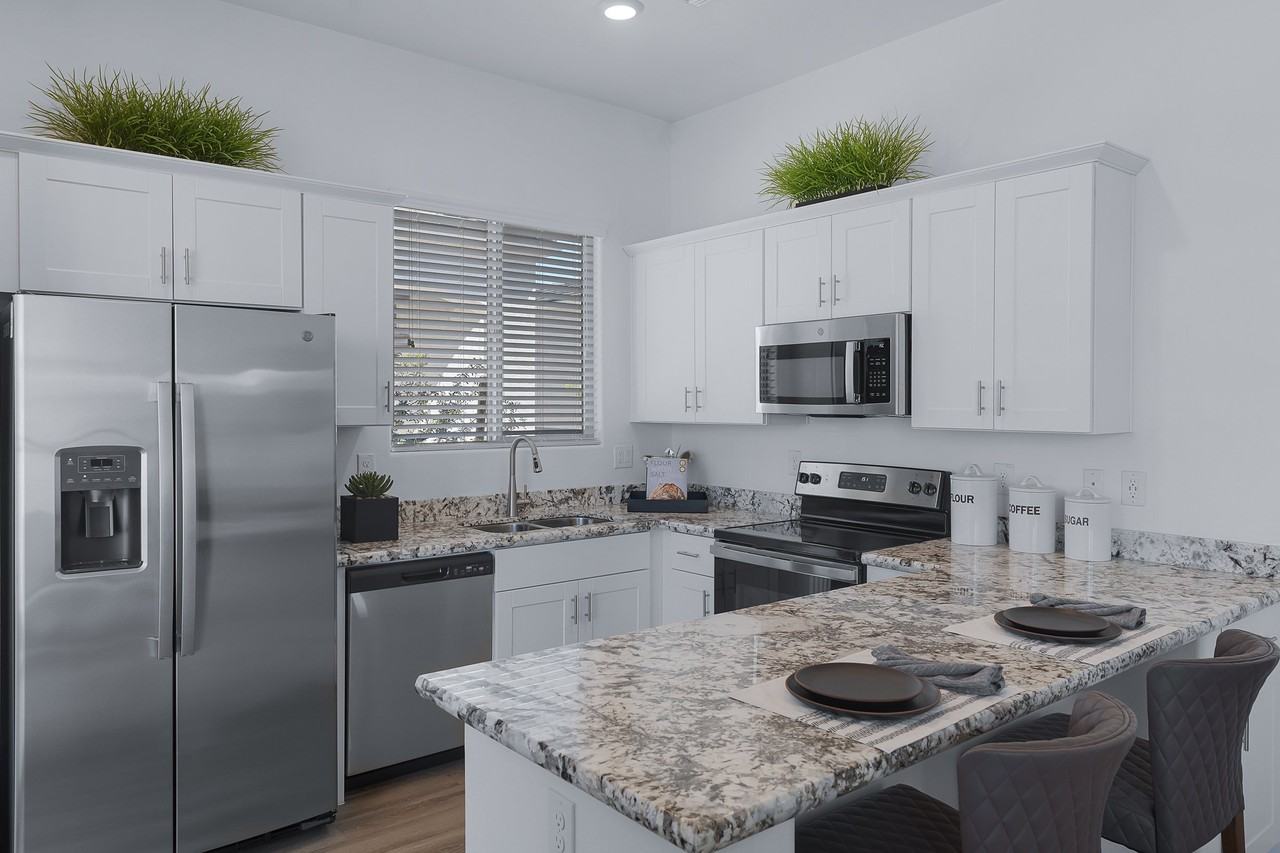 Avilla Magnolia - Photo 2 of 13