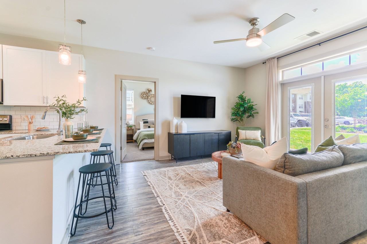 Hawthorne at St. Marks - Photo 2 of 30