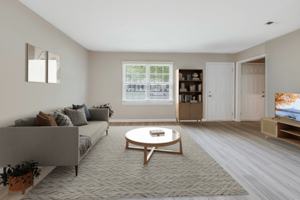 featured image of 1706 Vineyard Dr N