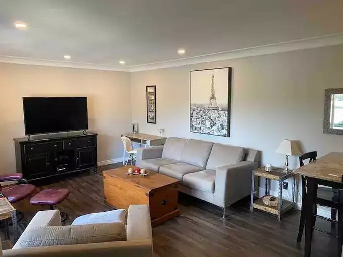 67 Edwina Crt - Photo 3 of 15