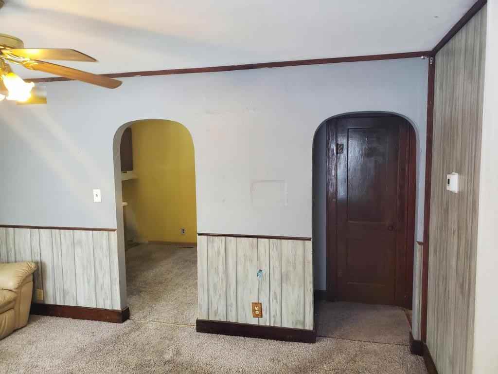 733 S Beeson Dr - Photo 3 of 6