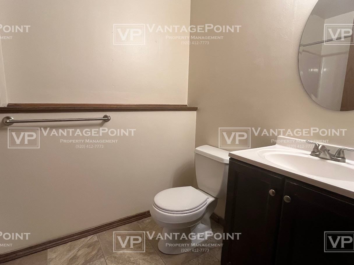 2973 Humboldt Rd - Photo 2 of 15