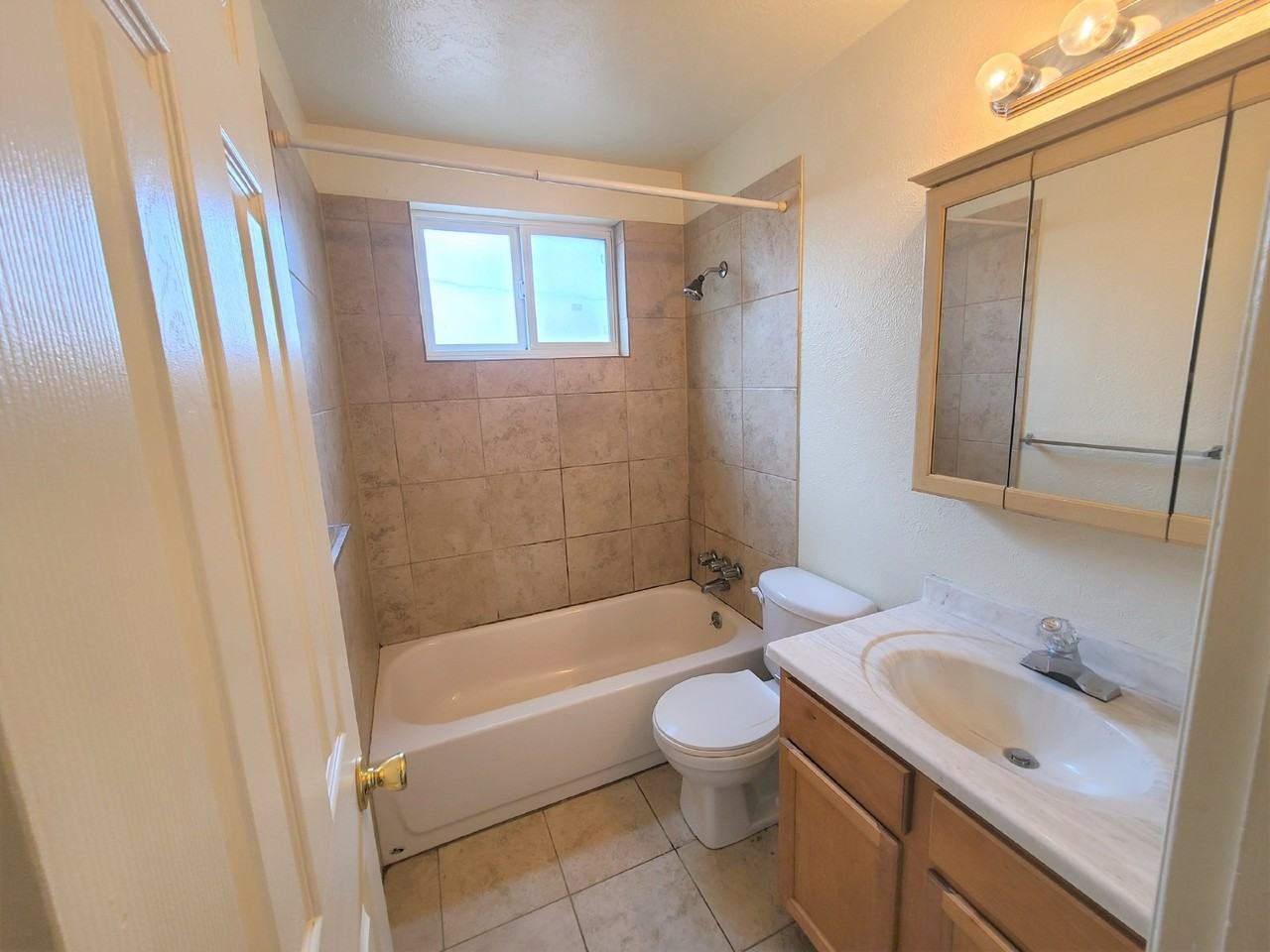 4677 Hoyt St - Photo 2 of 4