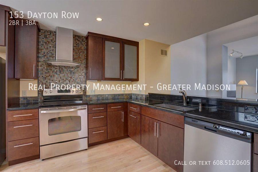 153 Dayton Row - Photo 4 of 23