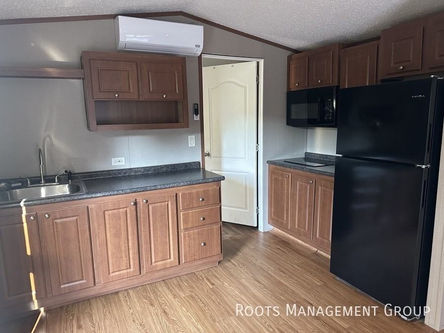 3041 Josibpet Ln #3041JL - Photo 3 of 7