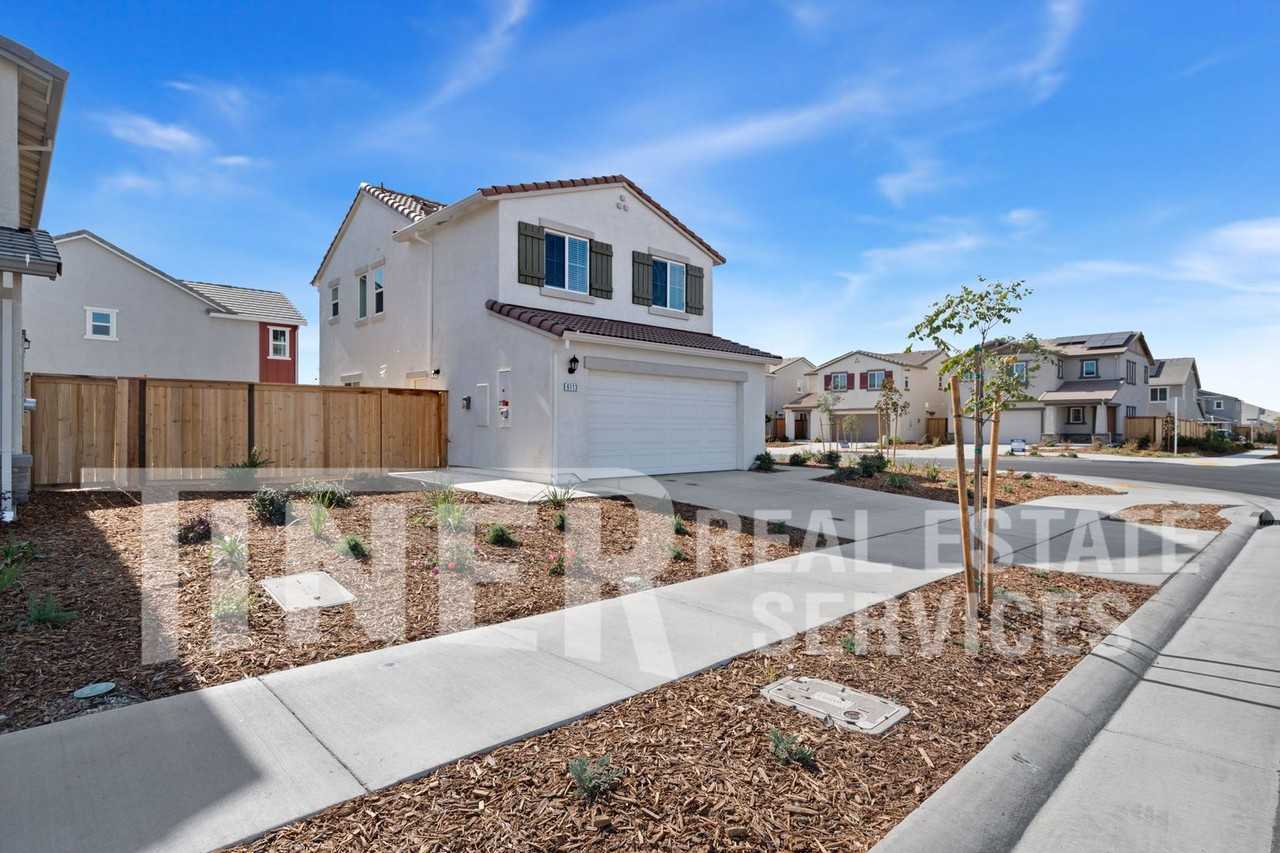 6113 Grazing Ranch Rd - Photo 2 of 27