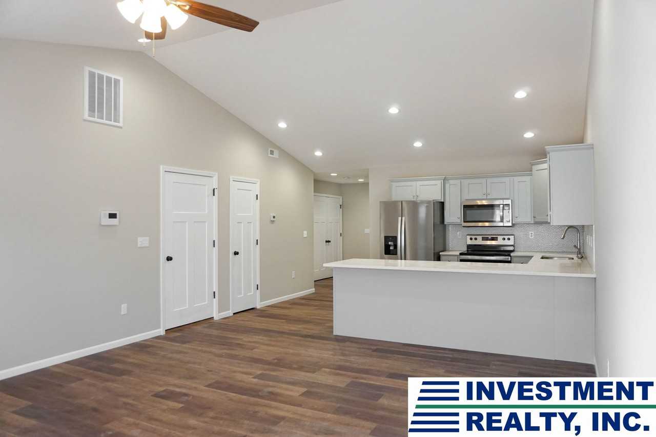 3027-MF3-E5 - Photo 2 of 10