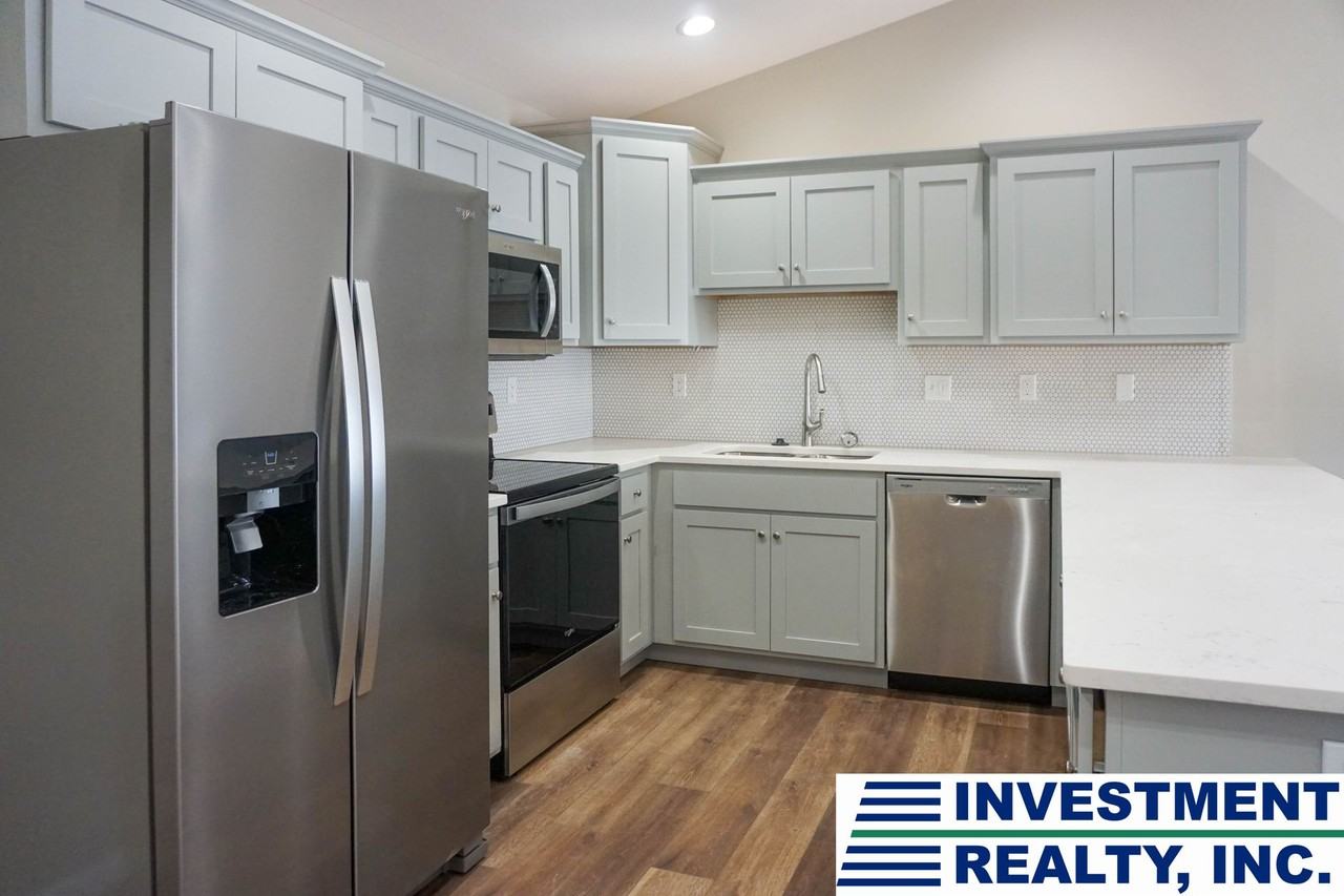 3027-MF3-E5 - Photo 3 of 10