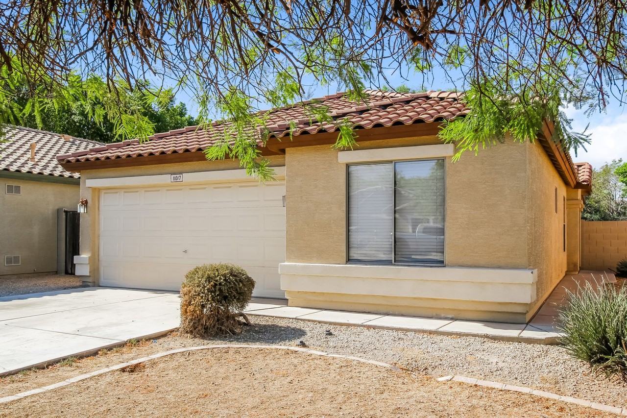 11017 W Wilshire Dr - Photo 2 of 25