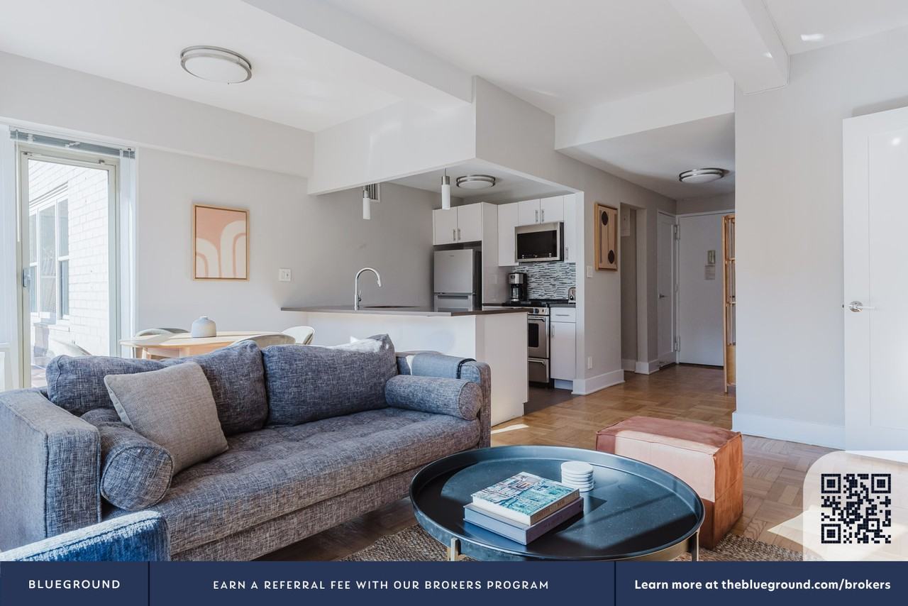 30 Park Avenue - Photo 5 of 43