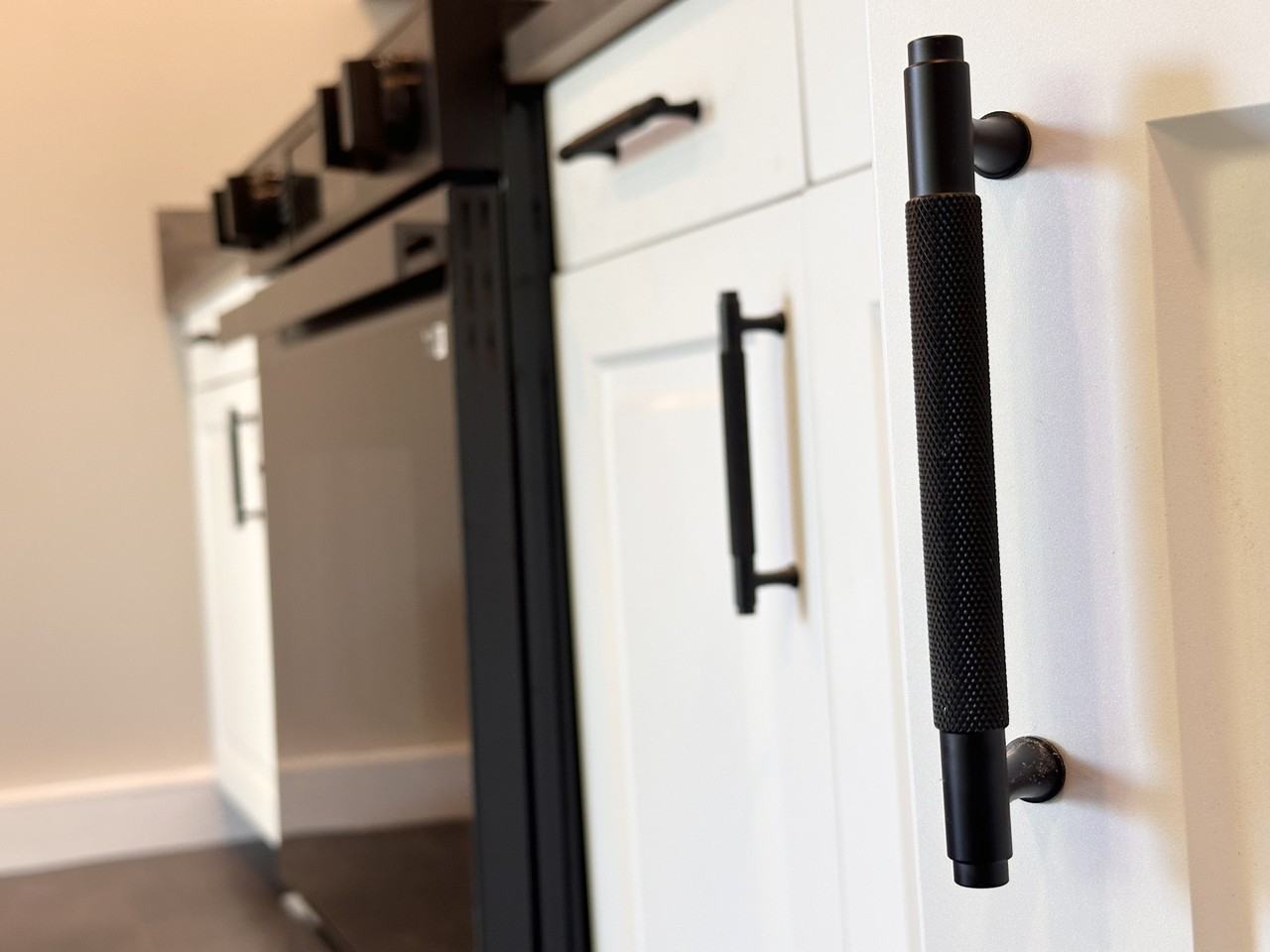 1922 Kellogg Ave #2 - Photo 4 of 19