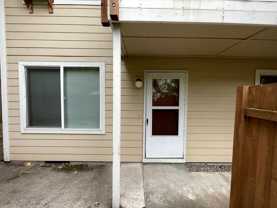 HINS01 - Photo 1 of 1