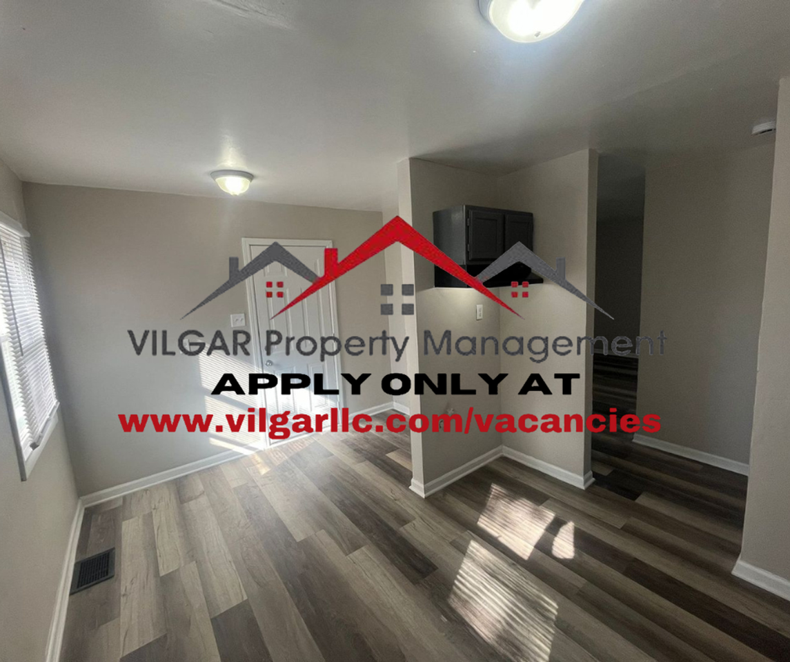 3905 E 13th Ave - Photo 3 of 20