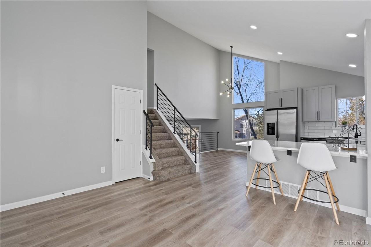 4960 Shirley Pl - Photo 4 of 33