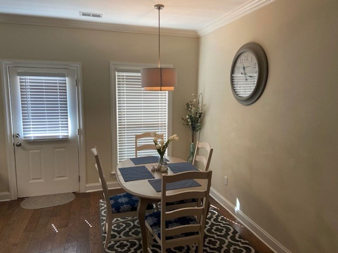 432 Walker Cir - Photo 6 of 16