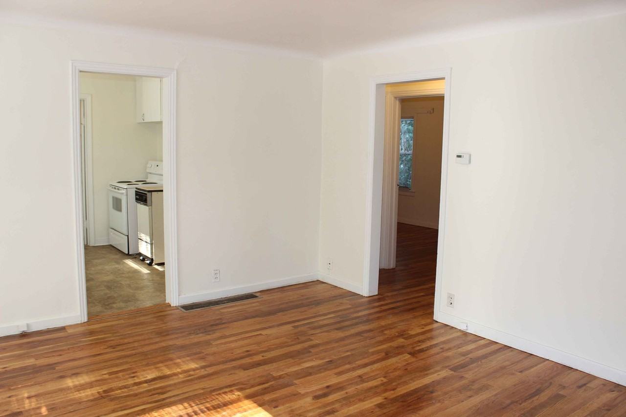 509 Garfield St - Photo 3 of 11