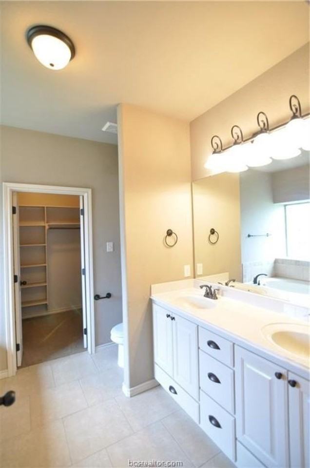 3318 Keefer Loop - Photo 2 of 25