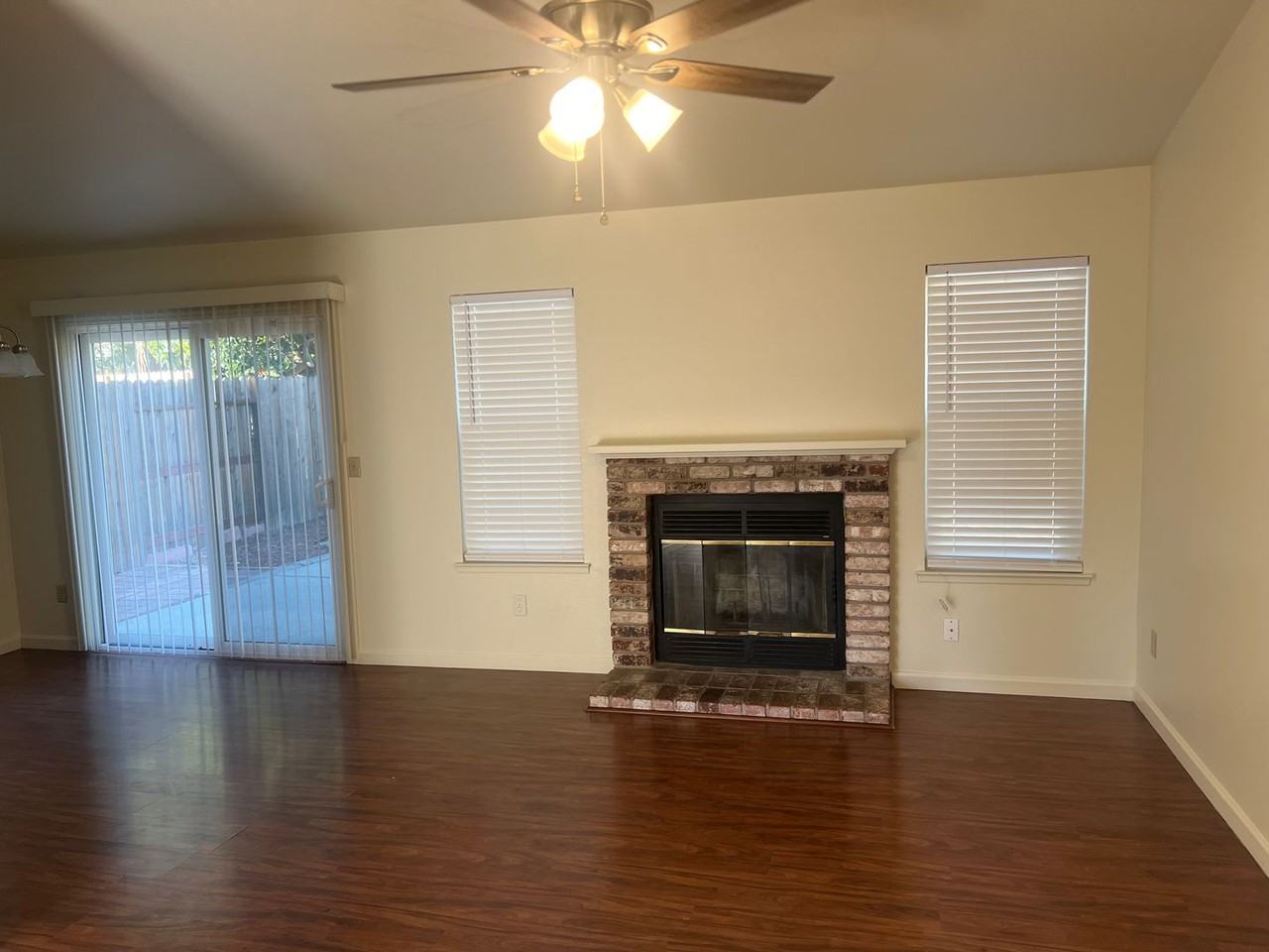 8129 Scenic Hills Way - Photo 4 of 18