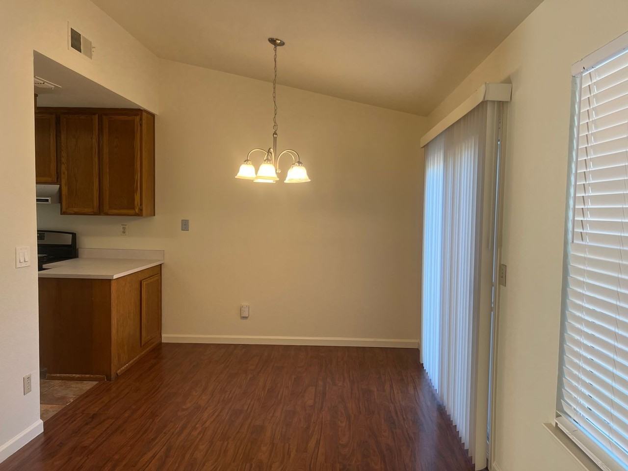 8129 Scenic Hills Way - Photo 6 of 18