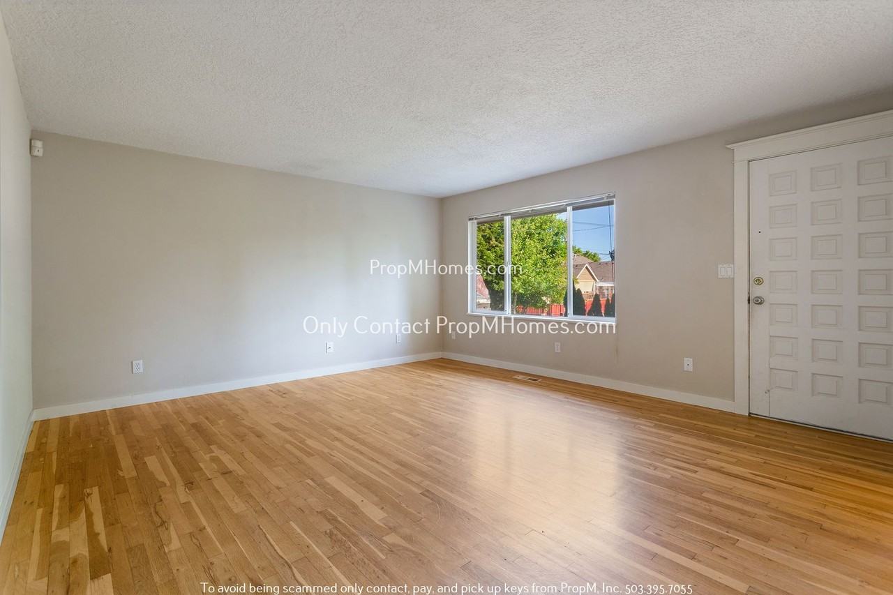 11165 Nw Mcdaniel Rd - Photo 4 of 24