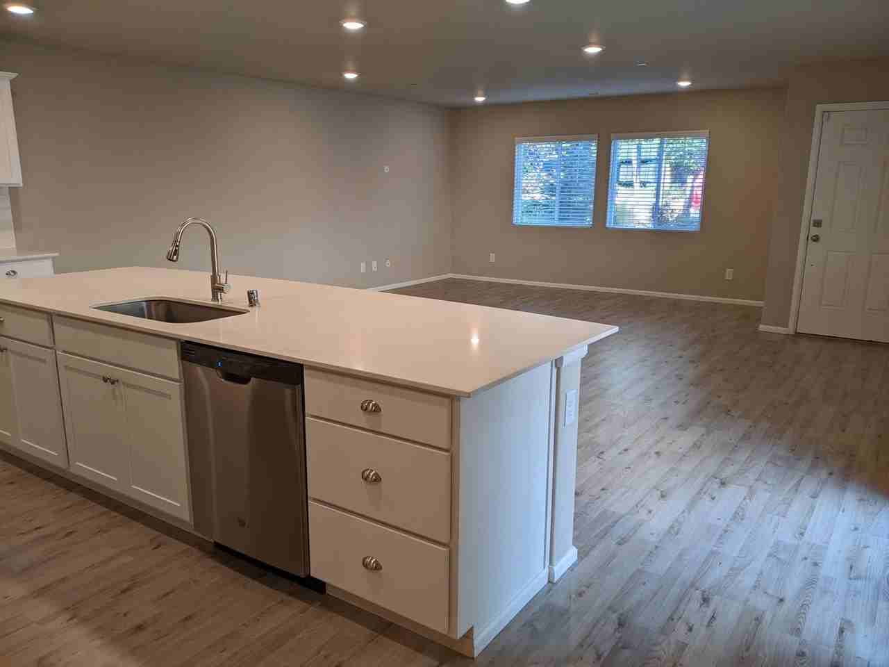 3368 Hoffman Hill Blvd - Photo 7 of 25