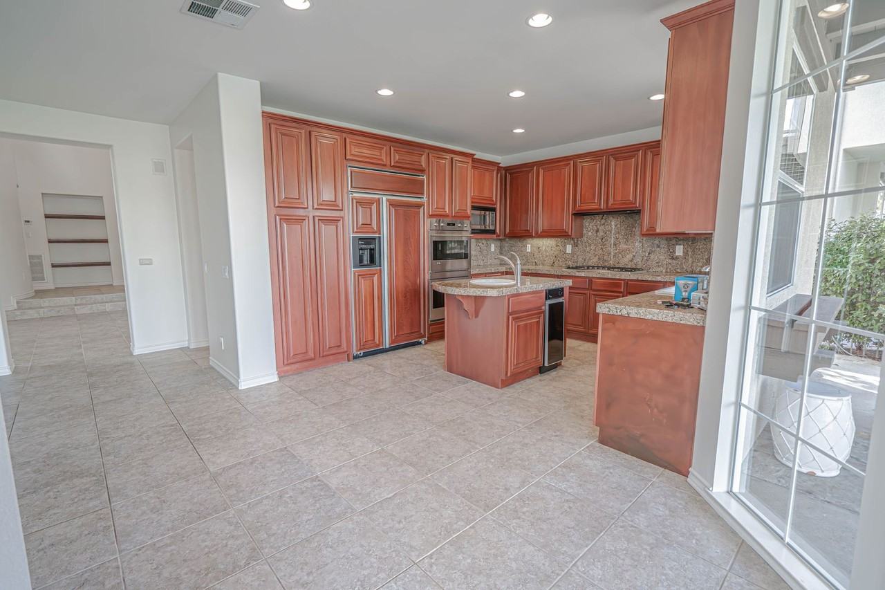 23917 Lakeside Rd - Photo 5 of 45
