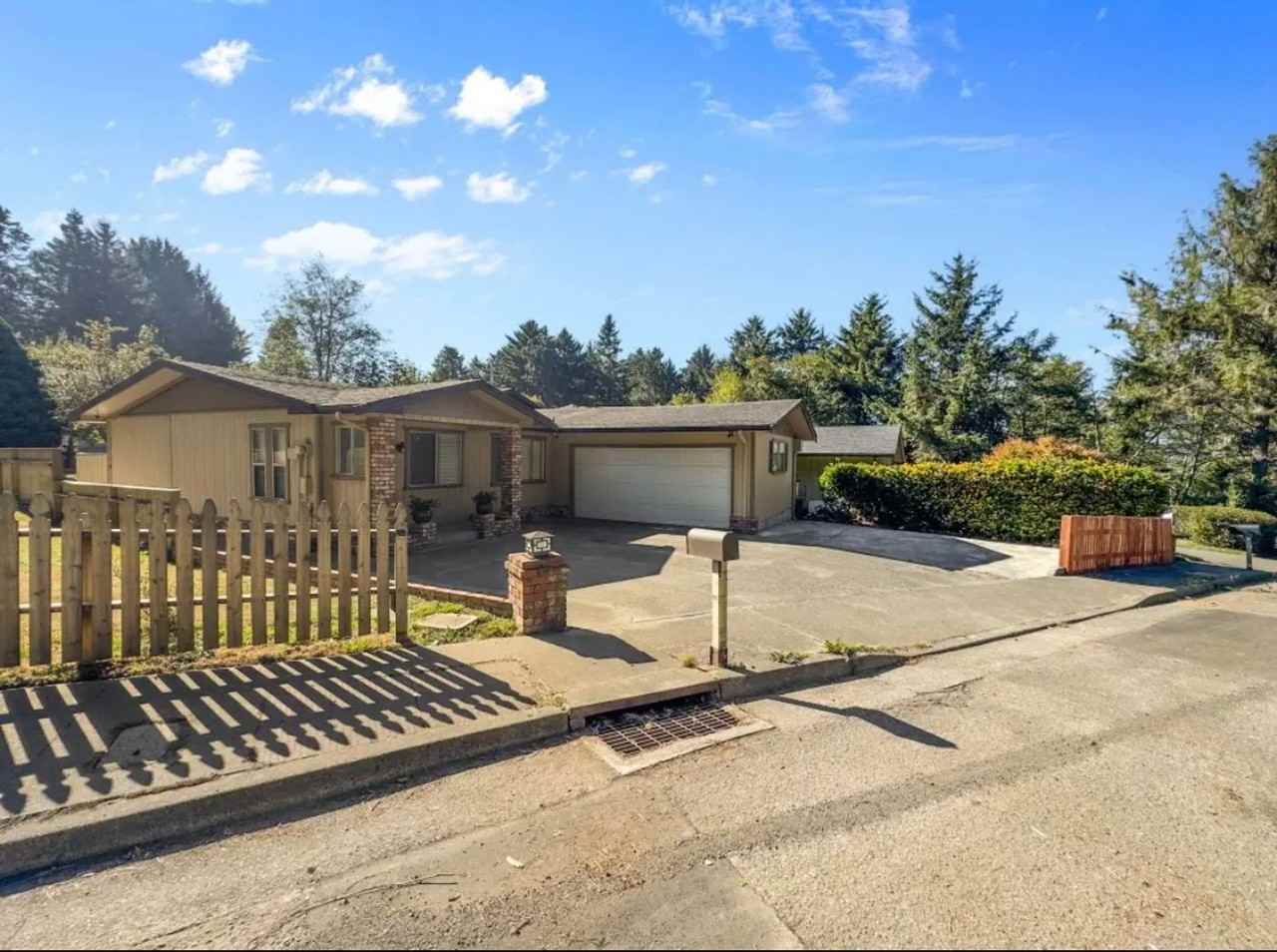 6650 Humboldt Hill Rd - Photo 2 of 50