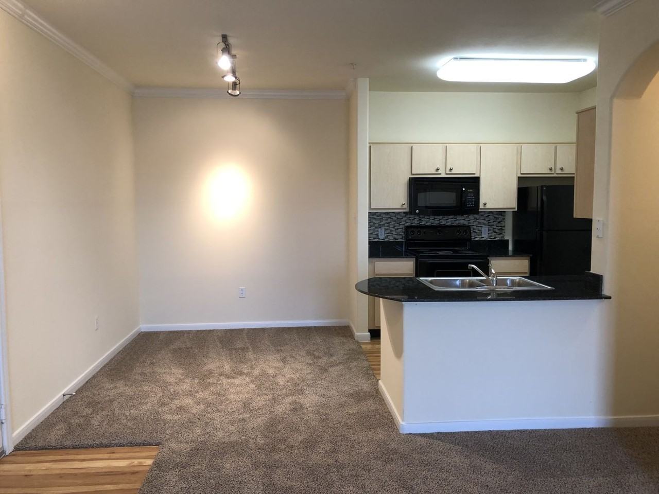 RESERVE AT CIMARRON - Photo 3 of 6