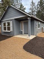 832 Se 6th St #2 - Photo 1 of 1