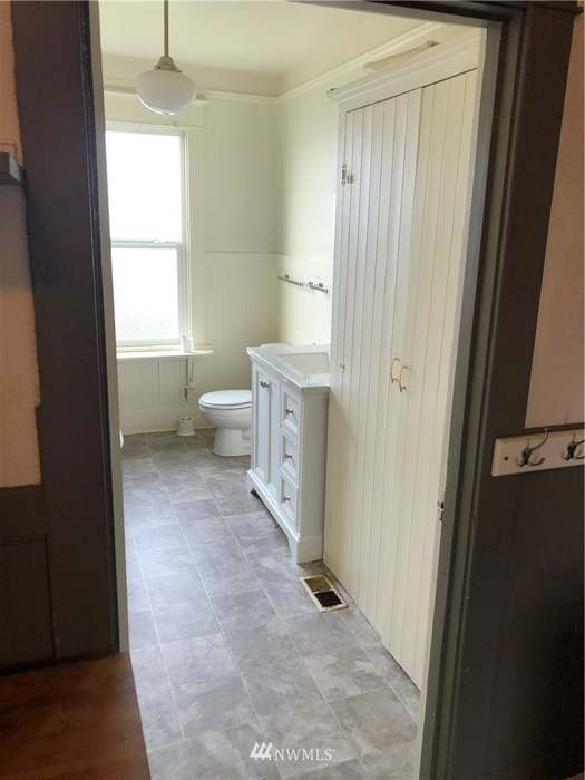 129 119th St S - Photo 5 of 10