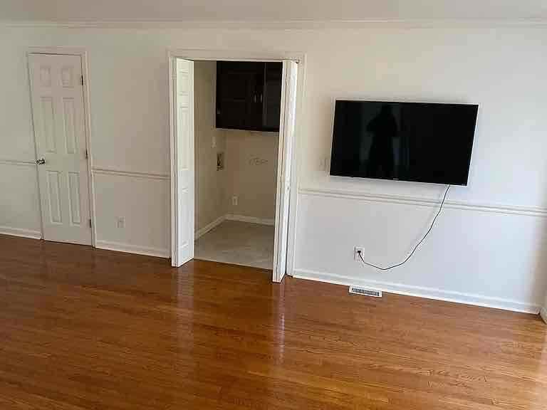 508 Inwood Dr - Photo 3 of 11