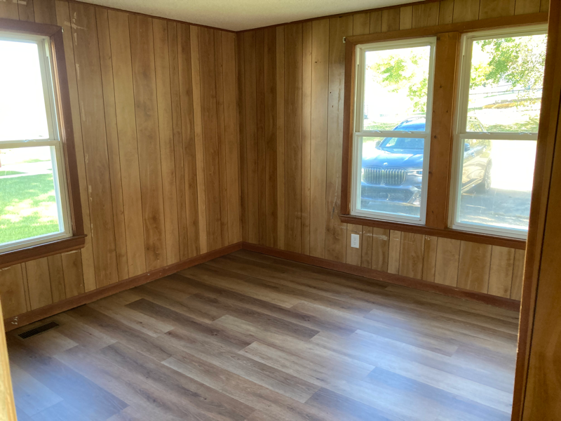 1503 E Millard St - Photo 5 of 12