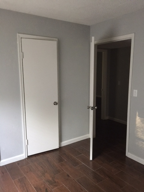 511 South Main Street - Photo 4 of 22