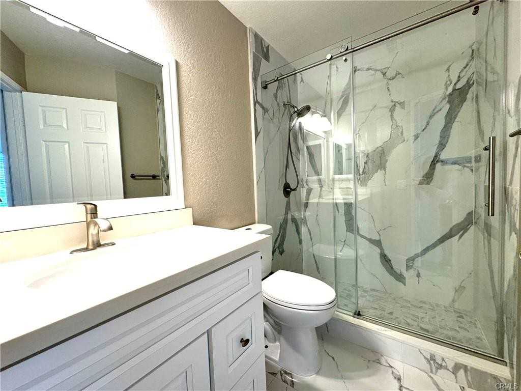 8 Havre Ct - Photo 3 of 8