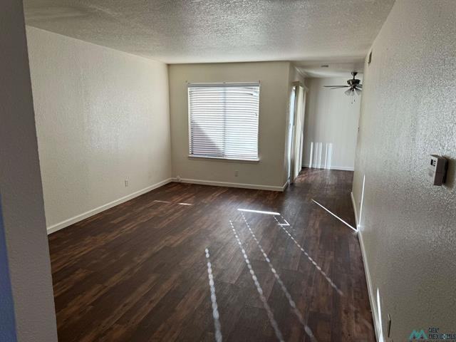 316 S 2nd St - Photo 2 of 9