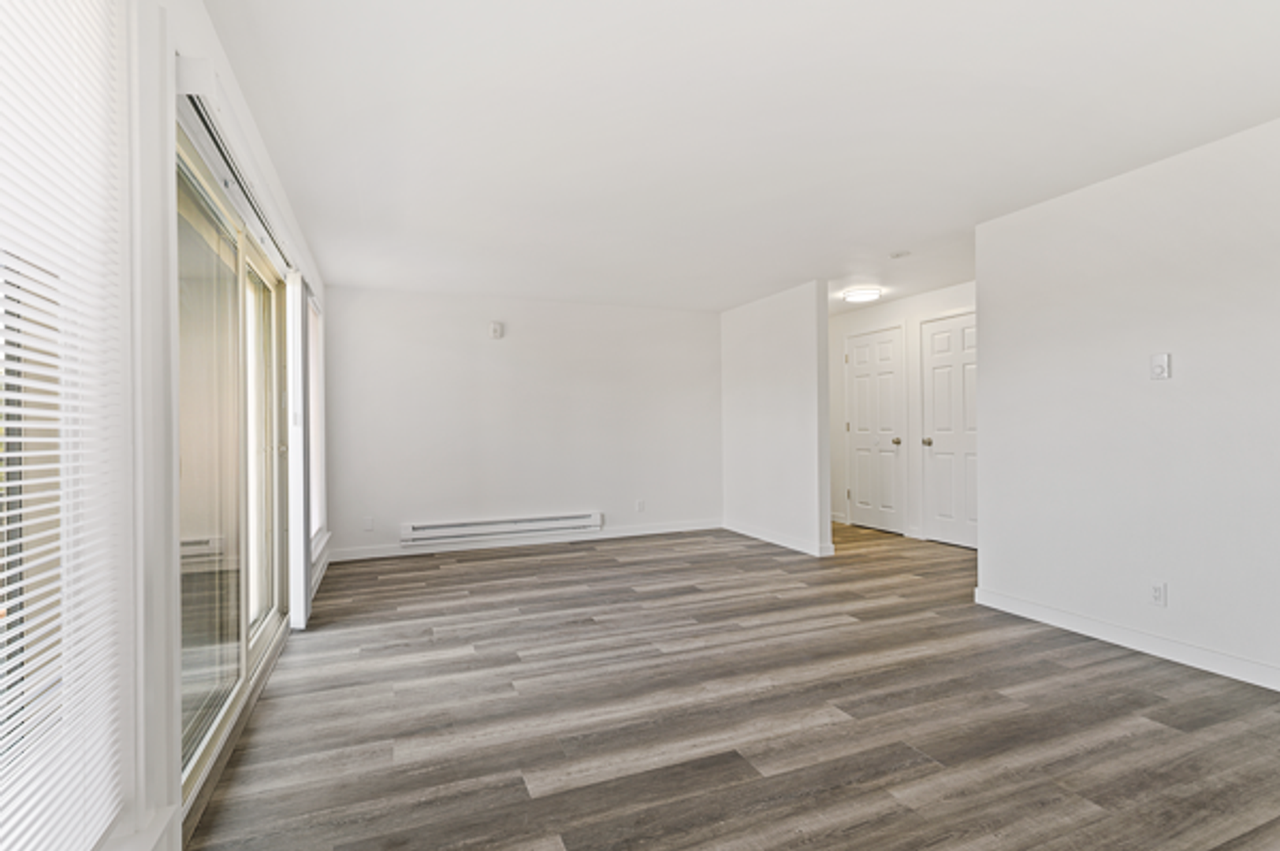 SWD Sunwood - Photo 2 of 20