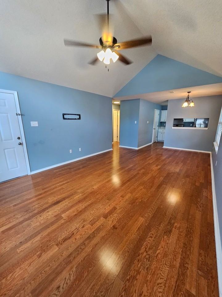 1301 Copper Creek Dr - Photo 2 of 23
