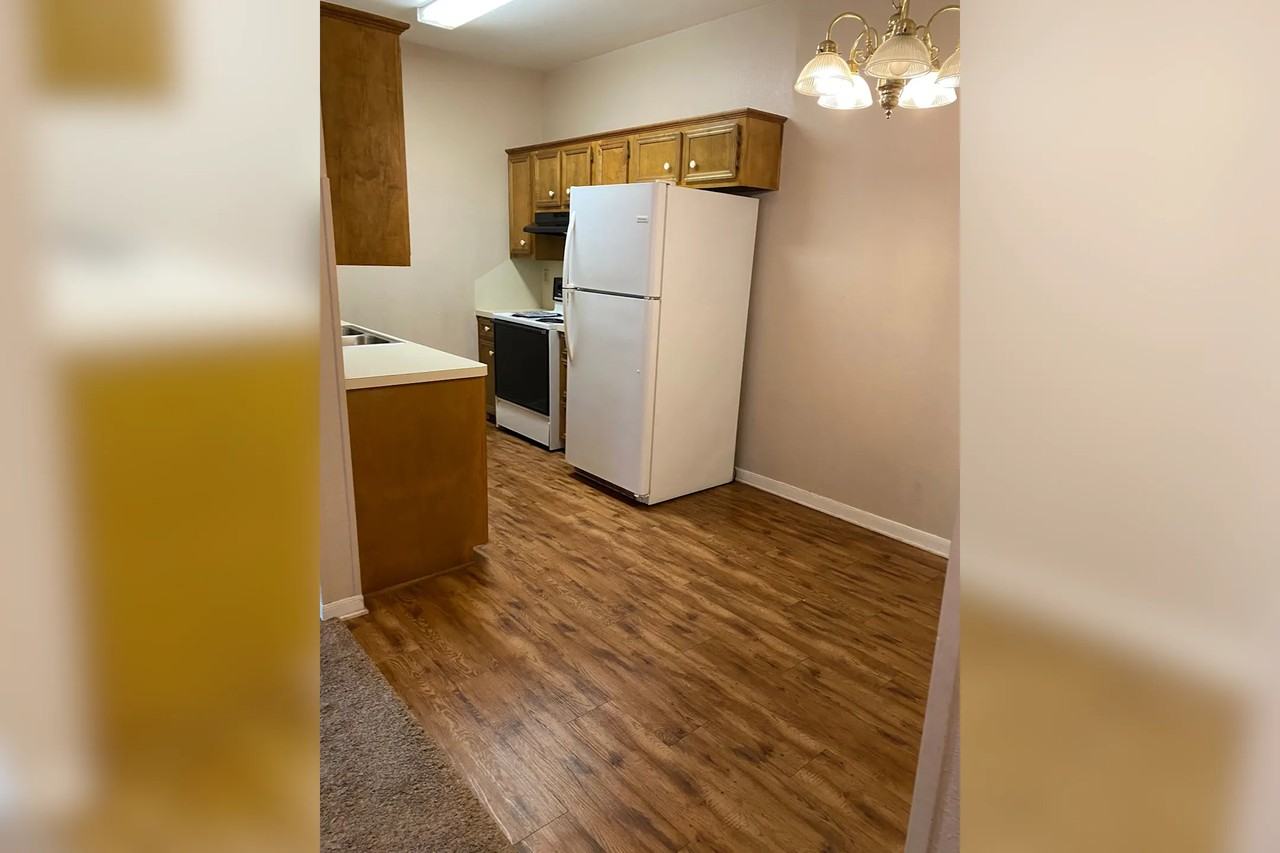 702 Marvin Hancock Dr - Photo 2 of 15