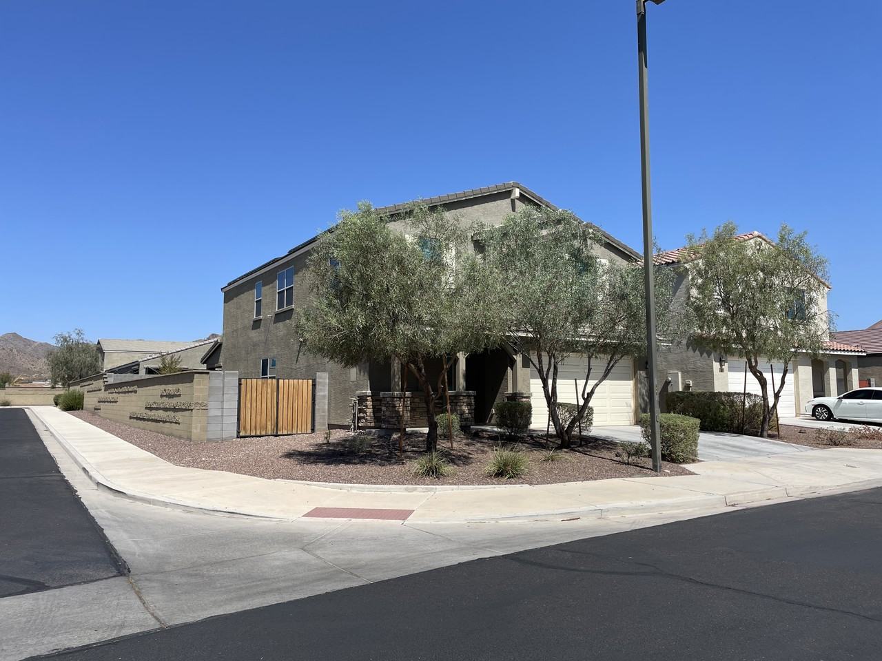 2018 N 213th Dr - Photo 3 of 42