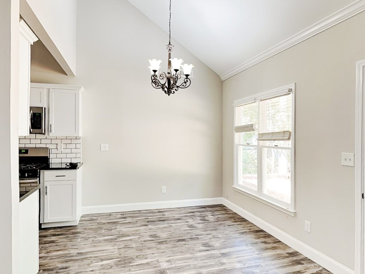 365 Widewater Dr - Photo 7 of 17