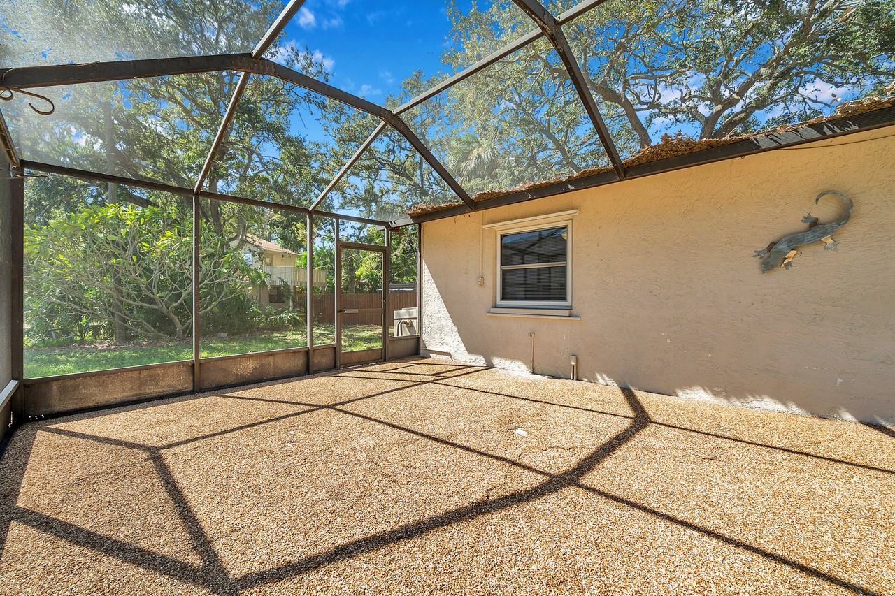 1000 Sumner Blvd - Photo 2 of 23